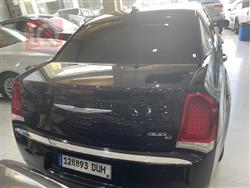 کرایسلەر 300